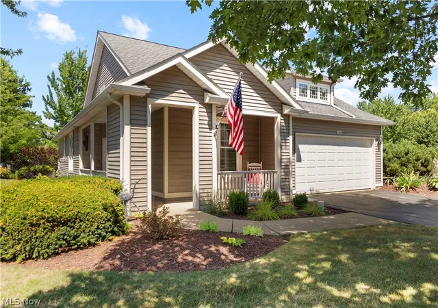 Photo 2 of Single family home for sale at 2400 Worthington Pl, Avon, OH 44011 | MLS# 5232874 | Listing updated on 2026-08-30