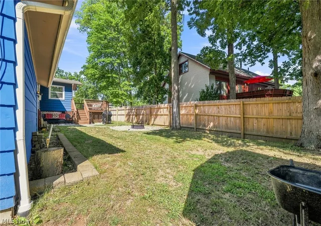 Photo 37 of Sale Pending at 825 Valley Dr, Amherst, OH 44001 | MLS# 5231551 | Listing updated on 2026-08-30