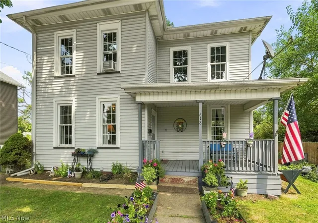 Photo 1 of Sale Pending at 618 Guy St Nw, Massillon, OH 44647 | MLS# 5234027 | Listing updated on 2026-08-30