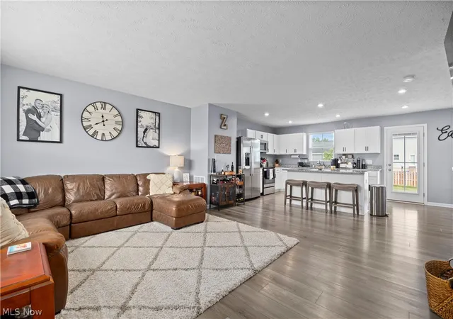 Photo 2 of Sale Pending at 169 River Run Dr, Elyria, OH 44035 | MLS# 5234369 | Listing updated on 2026-08-30