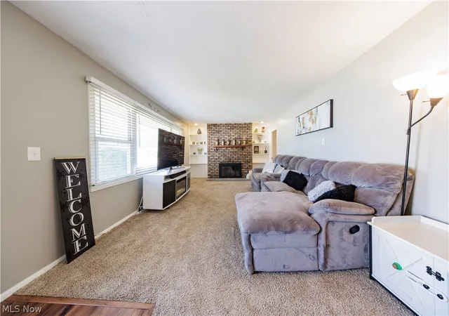 Photo 3 of Sale Pending at 395 Pattie Dr, Berea, OH 44017 | MLS# 5226454 | Listing updated on 2026-08-30