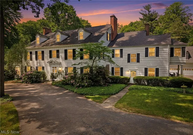 Photo 2 of Mansion for sale at 2289 N Park Blvd, Cleveland, OH 44106 | MLS# 5218056 | Listing updated on 2026-08-30
