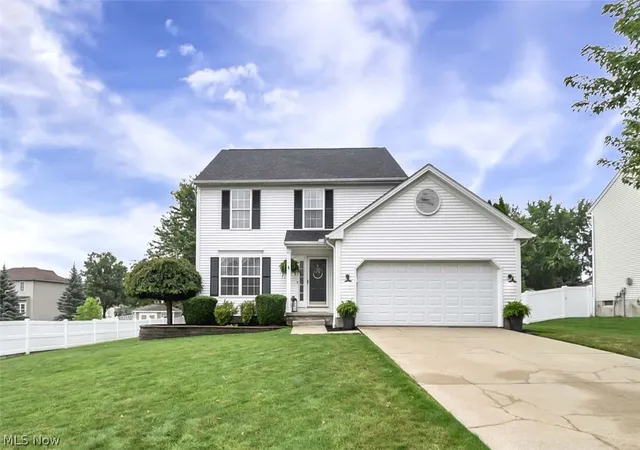 Photo 2 of Sale Pending at 4202 Western Reserve Dr, Brunswick, OH 44212 | MLS# 5235886 | Listing updated on 2026-08-30