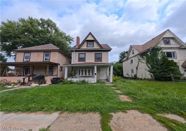 1st image of 1315 Oregon Ave, Steubenville, OH 43952 | MLS# 5236836