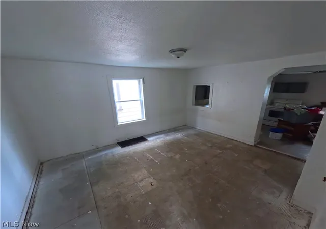 2nd image of 1315 Oregon Ave, Steubenville, OH 43952 | MLS# 5236836