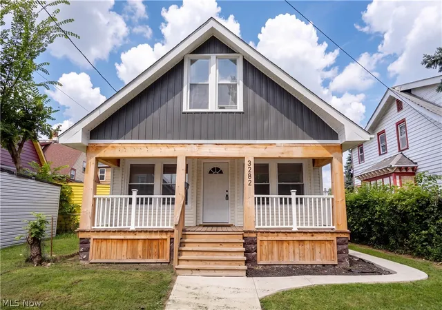 Photo 1 of Single family home for sale at 3282 W 38th Street, Cleveland, OH 44109 | MLS# 5237104 | Listing updated on 2026-10-03