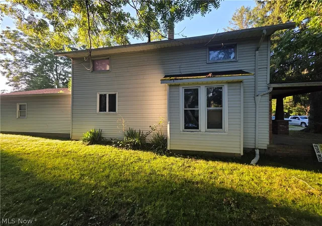 Photo 2 of Single family home for sale at 419 Barker St, Wellington, OH 44090 | MLS# 5237384 | Listing updated on 2026-08-30