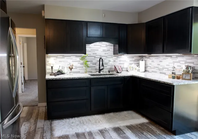 Photo 2 of Sale Pending at 5833 Ford Rd, Madison, OH 44057 | MLS# 5237748 | Listing updated on 2026-08-30