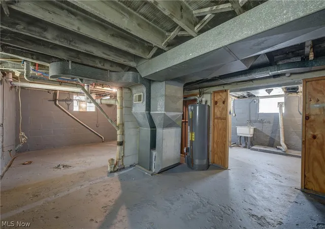 Photo 40 of Single family home for sale at 2718 Roanoke Ave, Cleveland, OH 44109 | MLS# 5237710 | Listing updated on 2026-08-31