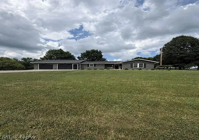 Photo 1 of Sale Pending at 3705 Clay Pike, Zanesville, OH 43701 | MLS# 5238744 | Listing updated on 2026-08-30