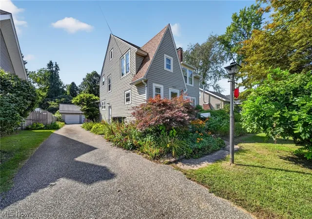 Photo 2 of Sale Pending at 5637 Shepard Rd, Ashtabula, OH 44004 | MLS# 5239417 | Listing updated on 2026-09-29