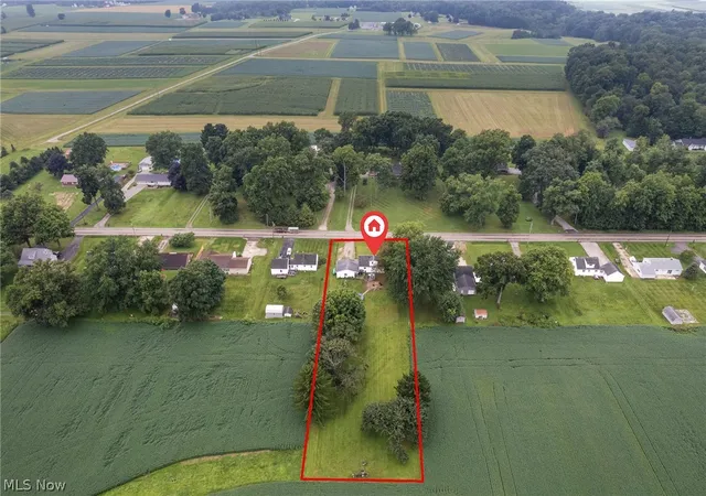 Photo 2 of Sale Pending at 3300 Fredericksburg Rd, Wooster, OH 44691 | MLS# 5239408 | Listing updated on 2026-08-30