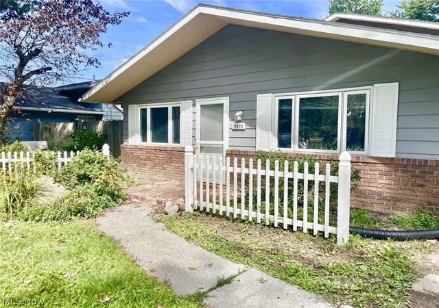 Photo 2 of Single family home for sale at 4885 Lear Nagle Rd, North Ridgeville, OH 44039 | MLS# 5239677 | Listing updated on 2026-08-31