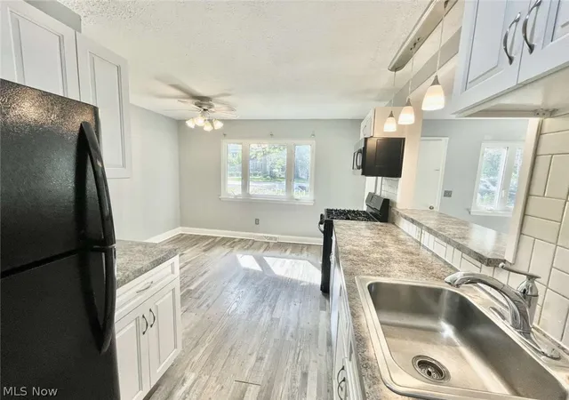 Photo 5 of Single family home for sale at 4885 Lear Nagle Rd, North Ridgeville, OH 44039 | MLS# 5239677 | Listing updated on 2026-08-31