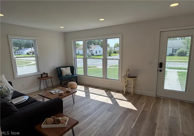 Photo 2 of Single family home for sale at 3895 E 189th St, Cleveland, OH 44122 | MLS# 5238838 | Listing updated on 2026-08-30