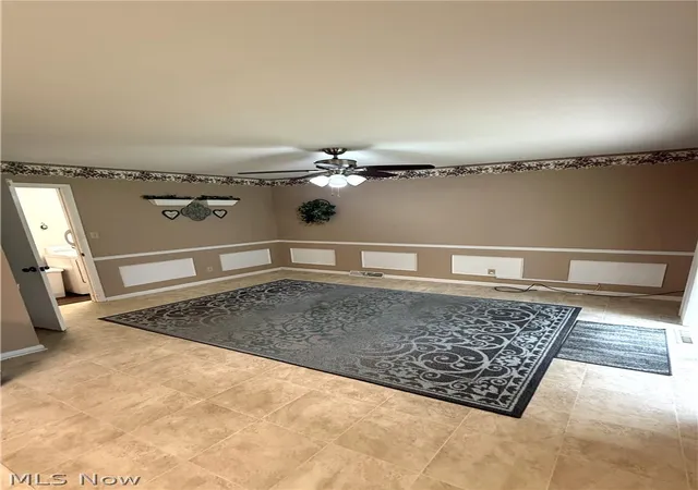 Photo 3 of Sale Pending at 549 N Skyline Dr, Seven Hills, OH 44131 | MLS# 5239714 | Listing updated on 2026-08-31