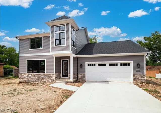 Photo 2 of Single family home for sale at 6774 Middlebrook Blvd, Middleburg Heights, OH 44130 | MLS# 5234136 | Listing updated on 2026-08-30