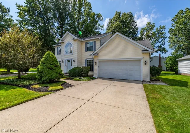 Photo 1 of Single family home for sale at 6854 Chablis Ct, Mentor, OH 44060 | MLS# 5239320 | Listing updated on 2026-08-30