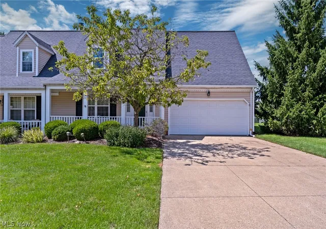 Photo 1 of Sale Pending at 1980 Sandy Hook #32, Stow, OH 44224 | MLS# 5239977 | Listing updated on 2026-08-30