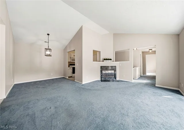 Listing Photo 4 - Condo for sale in building located at 7270 Vlg Dr, Concord, OH 44060