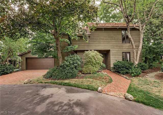 Photo 44 of Single family home for sale at 12616 Cedar Rd, Cleveland Heights, OH 44106 | MLS# 5233608 | Listing updated on 2026-08-30