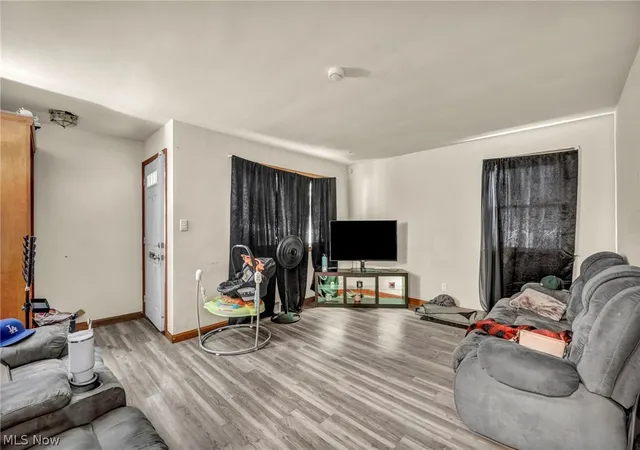 Photo 3 of Single family home for sale at 4008 E 186Th St, Cleveland, OH 44122 | MLS# 5230411 | Listing updated on 2026-10-02
