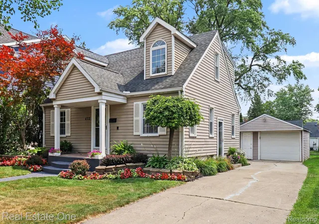 2nd image of 432 Sunset St, Plymouth, MI 48170 | MLS# 20261057131