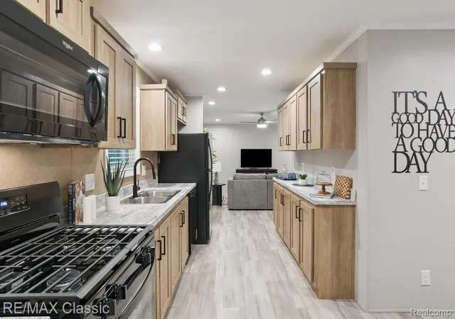 Photo 3 of Single family home for sale at 7105 W Vienna Rd, Clio, MI 48420 | MLS# 20261062631 | Listing updated on 2026-09-11