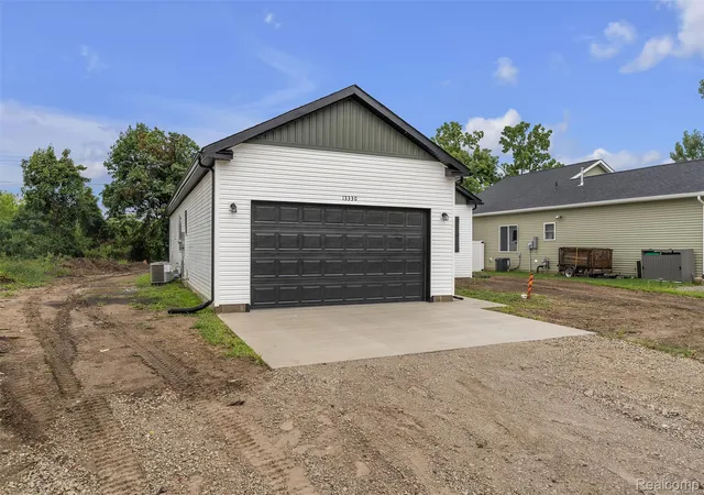 3rd image of 13330 Strong Blvd, South Rockwood, MI 48179 | MLS# 20261063986