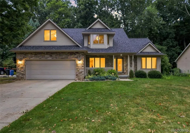 2nd image of 2318 Flagstone Dr, Flushing, MI 48433 | MLS# 20261064920