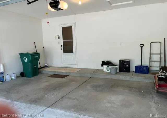 Photo 27 of Condo for sale at 2176 Maplehurst Dr, Commerce Township, MI 48390 | MLS# 20261065756 | Listing updated on 2026-08-31