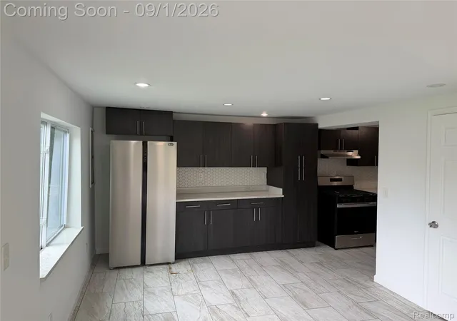 Photo 3 of Single family home for sale at 3545 Union Lake Rd, Commerce Charter Township Oakland, MI 48382 | MLS# 20261069553 | Listing updated on 2026-10-05