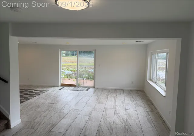 Photo 4 of Single family home for sale at 3545 Union Lake Rd, Commerce Charter Township Oakland, MI 48382 | MLS# 20261069553 | Listing updated on 2026-10-05
