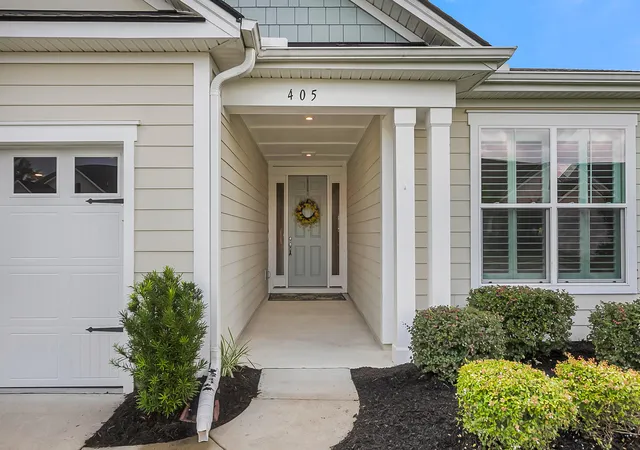 Photo 2 of Single family home for sale at 405 Seaside Trl, Summerville, SC 29486 | MLS# 26022233 | Listing updated on 2026-10-07