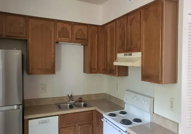 Photo 3 of Multi family home for sale at 7668 Hunters Ridge Ln #1-4, North Charleston, SC 29420 | MLS# 26013398 | Listing updated on 2026-08-27