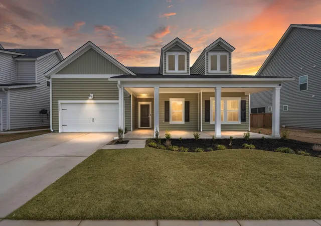 1st image of 1111 Fitzgerald Ct, Summerville, SC 29485 | MLS# 26023540