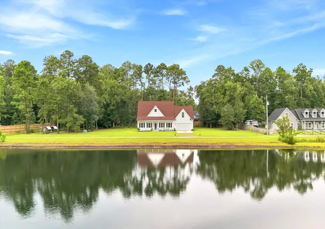 Single family home for sale at 5914 Yellow Dog Rd, Ravenel, SC 29470 | MLS# 26022587