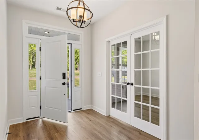 Photo 3 of Single family home for sale at 1112 Manse Jolly Rd, Anderson, SC 29621 | MLS# 20289920 | Listing updated on 2026-09-19