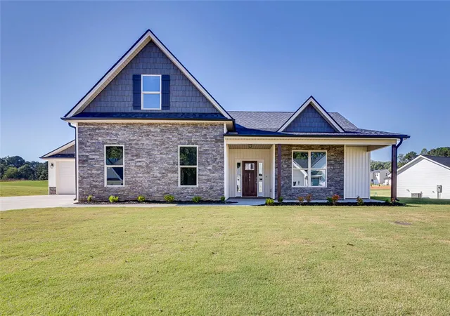 Photo 1 of Single family home for sale at 106 Old Glory Ct, Pickens, SC 29671 | MLS# 20291003 | Listing updated on 2026-08-25