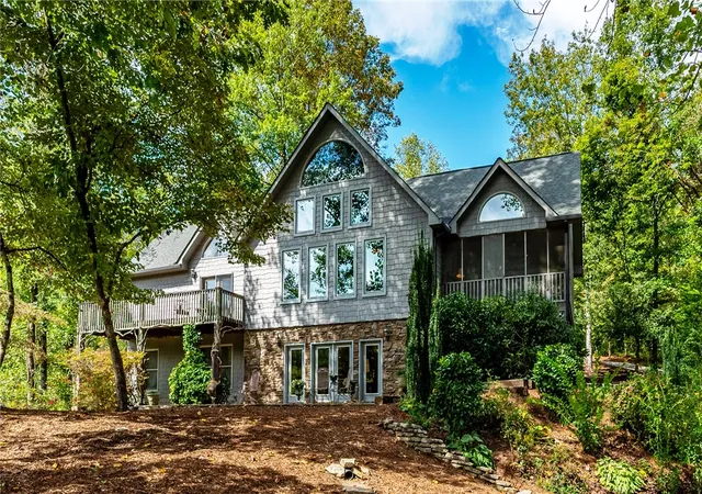 Photo 1 of Single family home for sale at 2111 Moorefield Memorial Hwy, Pickens, SC 29671 | MLS# 20293860 | Listing updated on 2026-10-04