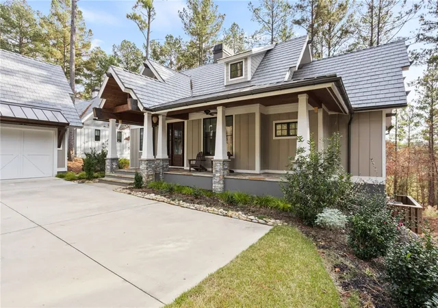 Photo 3 of Single family home for sale at 109 Settlement Village Dr, Sunset, SC 29685 | MLS# 20295061 | Listing updated on 2026-08-28