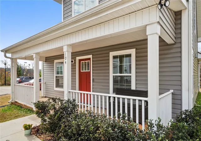 4th image of 104 Royalview Dr, Anderson, SC 29624 | MLS# 20295087