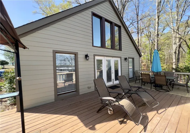 Photo 3 of Single family home for sale at 309 Harbor Dr, Anderson, SC 29625 | MLS# 20295399 | Listing updated on 2026-08-24