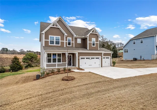 Photo 3 of Single family home for sale at 3140 Midway Rd, Anderson, SC 29621 | MLS# 20295629 | Listing updated on 2026-08-27