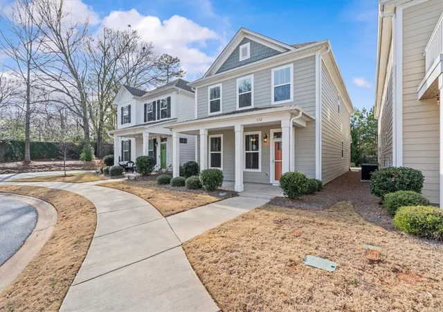Photo 2 of Single family home for sale at 112 Fuller Est Dr, Clemson, SC 29631 | MLS# 20296229 | Listing updated on 2026-08-19