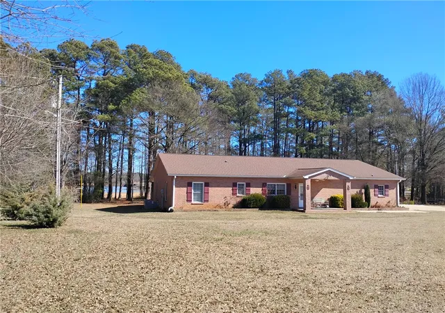 Photo 1 of Single family home for sale at 3400 Old Dobbins Brg Rd, Fair Play, SC 29643 | MLS# 20297189 | Listing updated on 2026-08-12