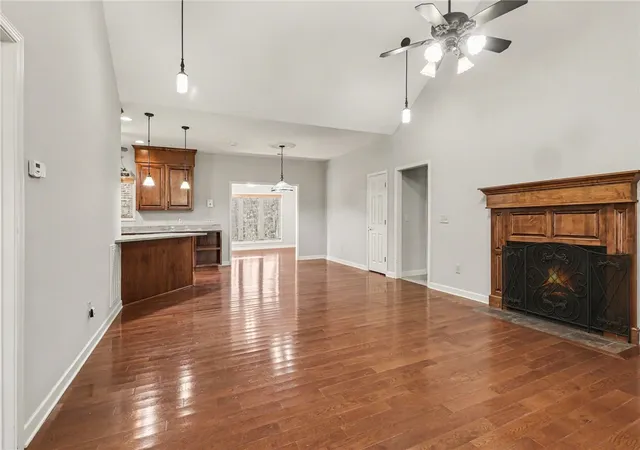 5th image of 109 Oak Crest Cir, Seneca, SC 29672 | MLS# 20297539