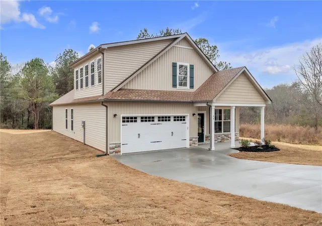Photo 2 of Single family home for sale at 24 Fisher Jenkins Rd, Anderson, SC 29625 | MLS# 20297526 | Listing updated on 2026-09-04