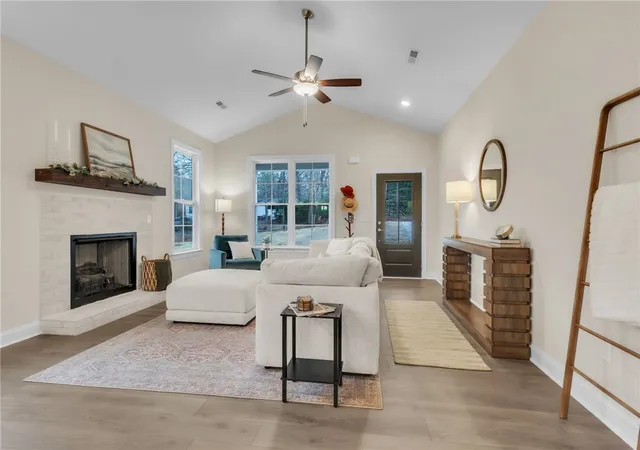 Photo 3 of Single family home for sale at 24 Fisher Jenkins Rd, Anderson, SC 29625 | MLS# 20297526 | Listing updated on 2026-09-04