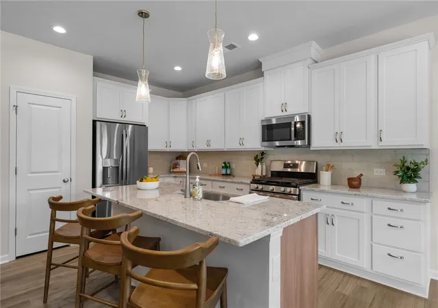 Photo 4 of Sale Pending at 204 Branford St #SUN0126, Anderson, SC 29625 | MLS# 20297300 | Listing updated on 2026-08-31